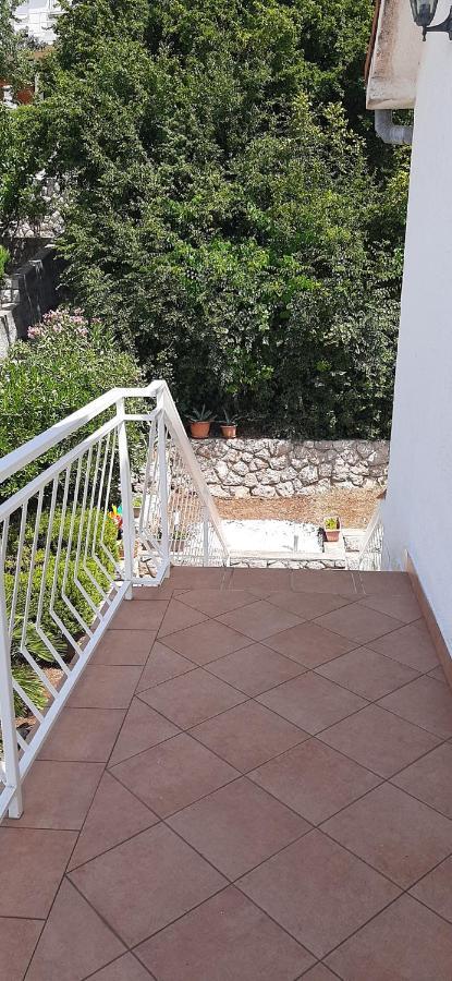 Apartment Rb Omišalj Extérieur photo