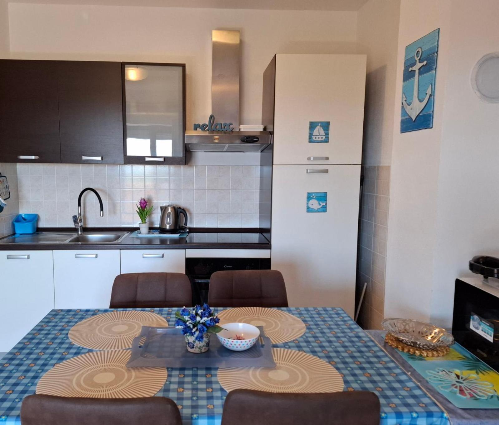 Apartment Rb Omišalj Extérieur photo